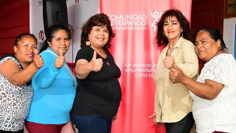 Destapando mi emprendimiento: Programa de Aprenda que empodera económicamente a las mujeres